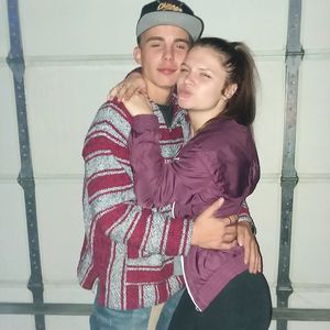 Meet your Posher, Gregory